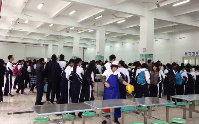 广州学校食堂生鲜食材配送流程